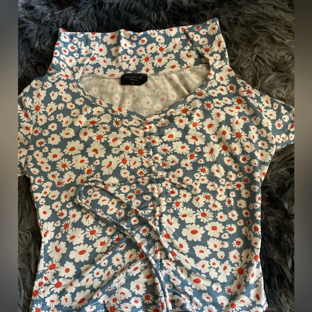 Crop top - Picture 1 of 3